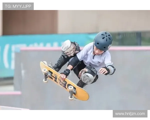 广州滑板队与深圳滑板队赛后复盘分析比赛节奏与战术对比